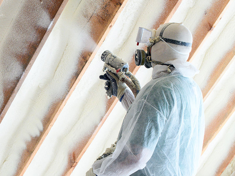 insulation-services-spray-foam-hero-mobile